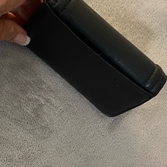 Vintage black leather coach wallet - Picture 3 of 16